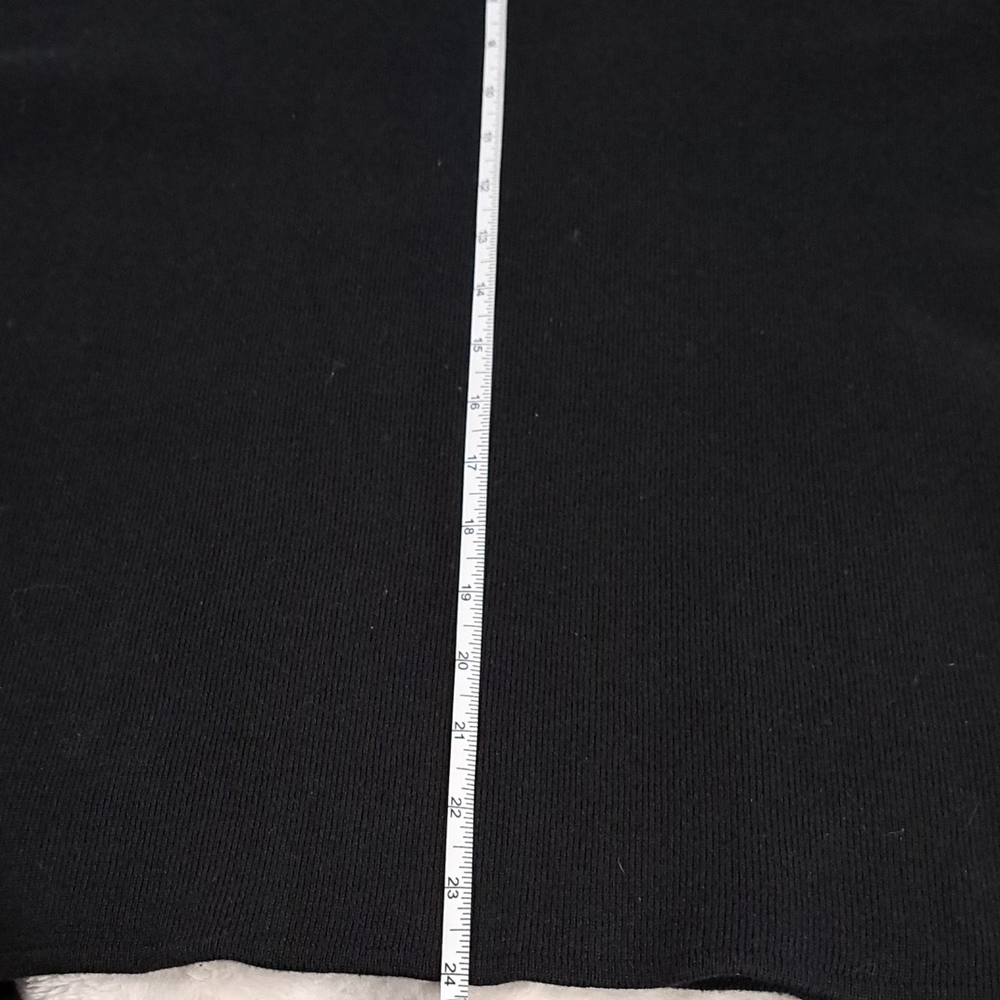 Black Short Sleeve Scoop Neck Sweater - Picture 6 of 7